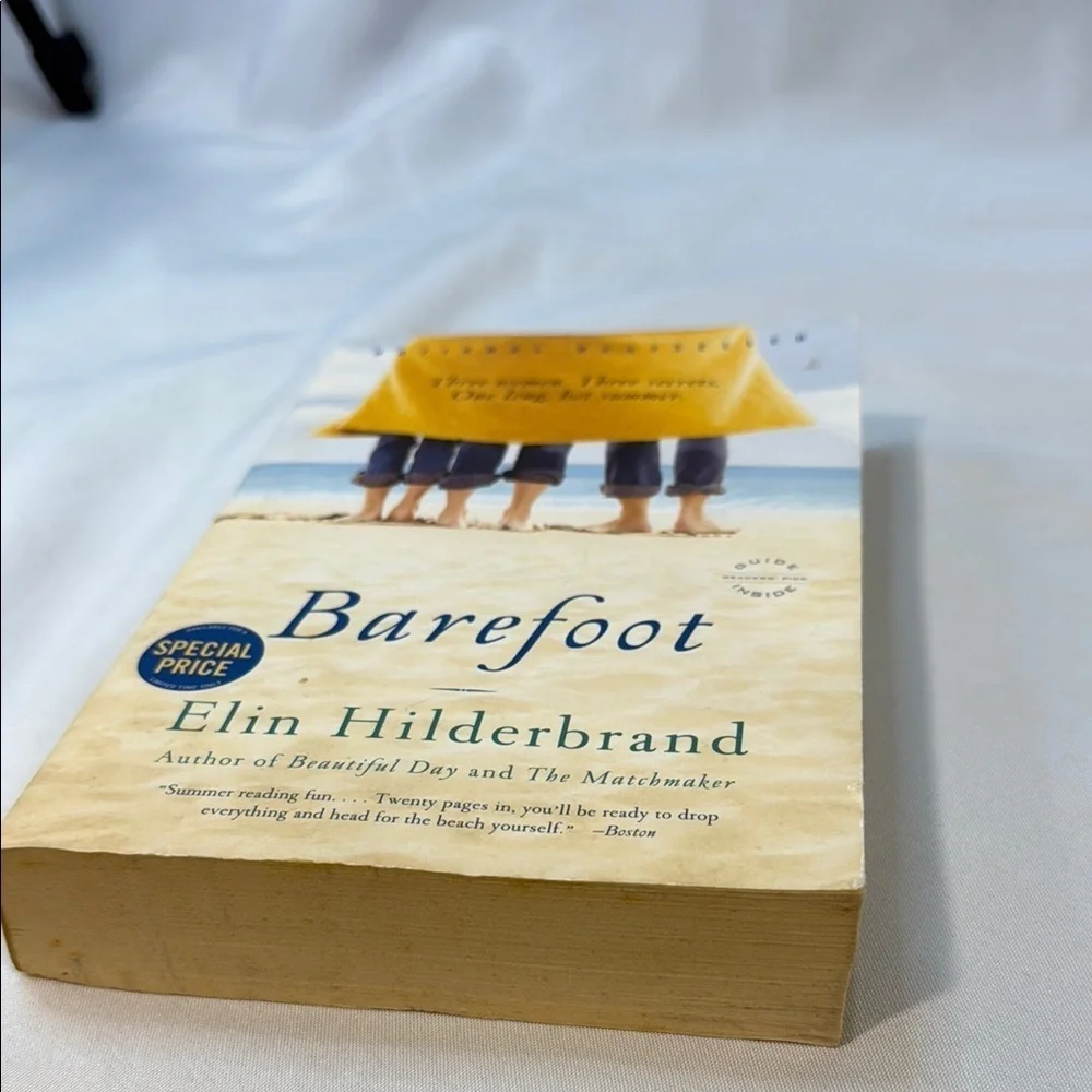 Barefoot Book by Best Selling Author, Elin Hilderbrand, Fiction, Beach Read